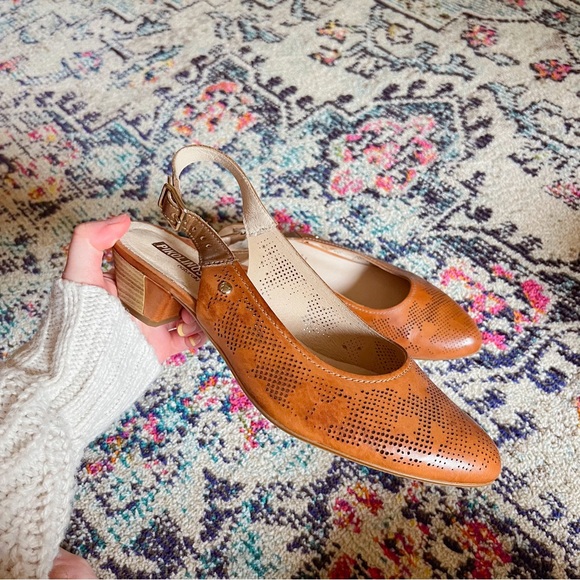 PIKOLINOS Shoes - pilkolinos elba W3M-5681 brandy leather open back court shoes 🤎